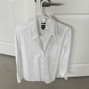 GAP Crisp White Collared Shirt with decorative silver buttons